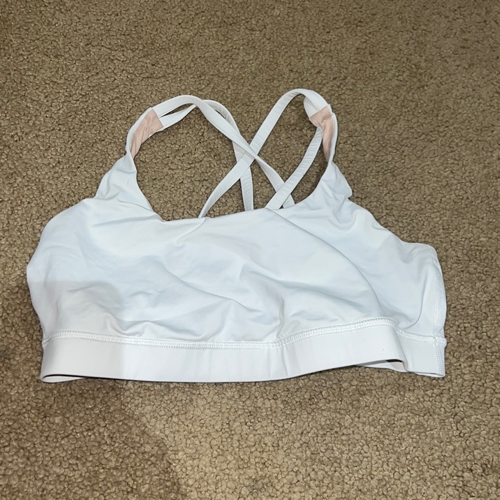 Lululemon sports bra